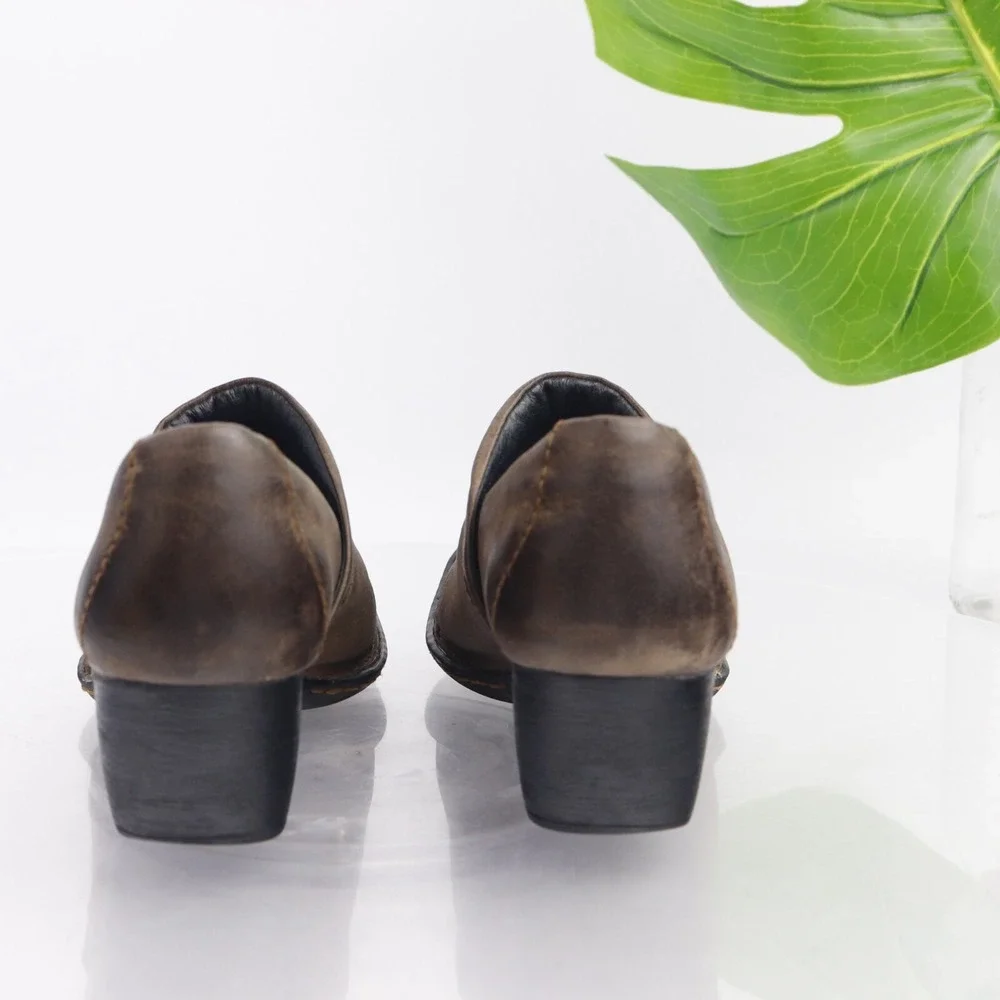 Born Womens Kinney Boot Pump Size 8 Brown Leather Comfort Shoe Block Heel SlipOn